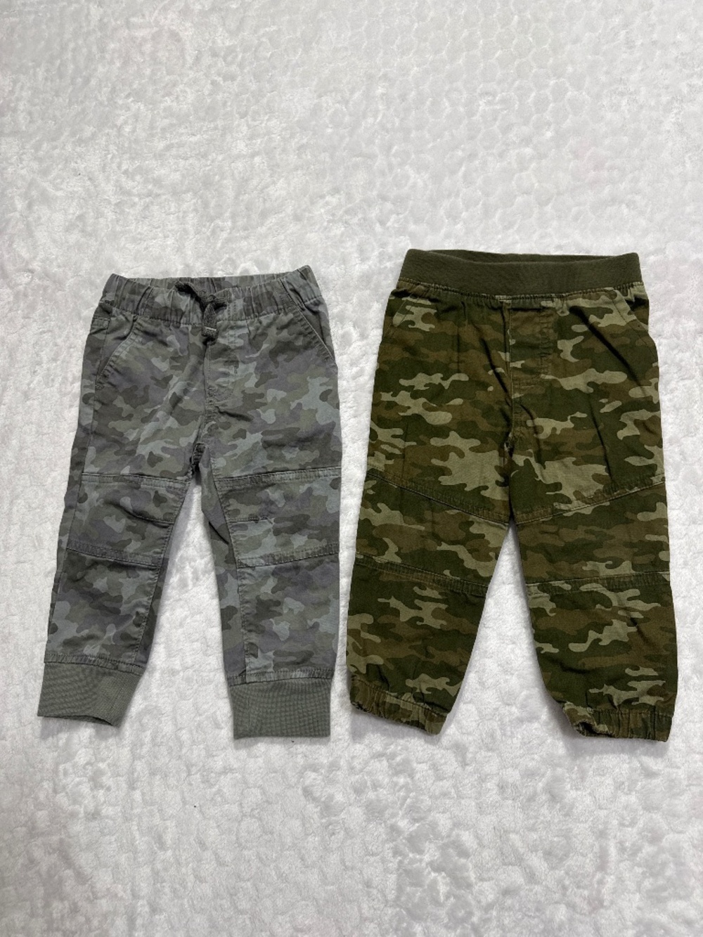 Baby boys camouflage pull on pants bundle Cat &Jack and Garanimals Size 18 month